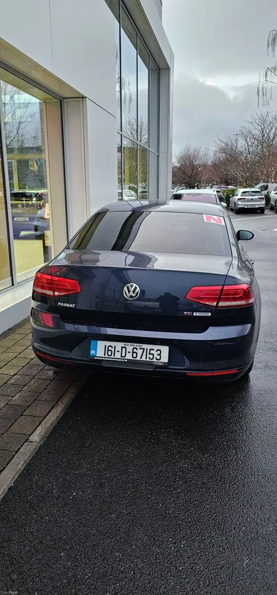 Volkswagen Passat 2016 - Image 3