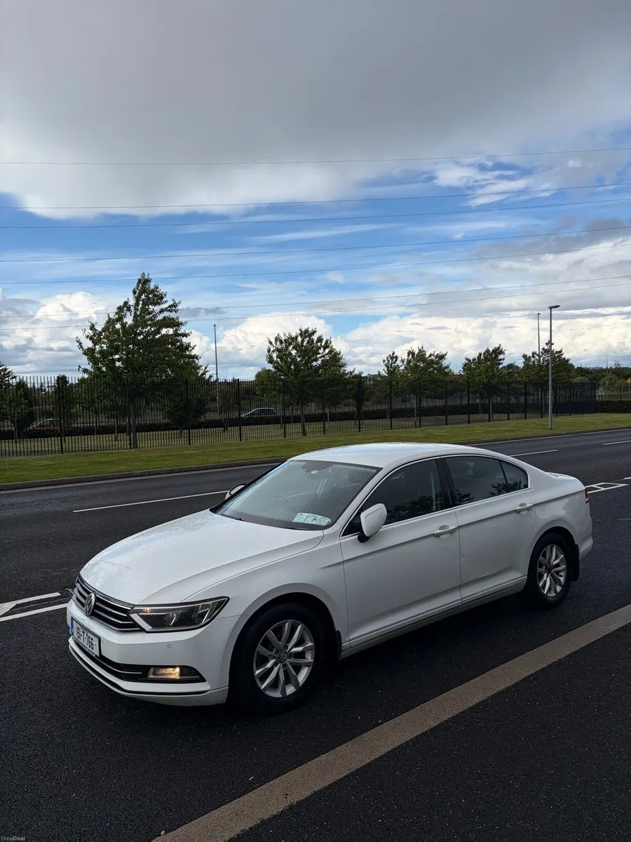 Volkswagen Passat B8 - Image 2