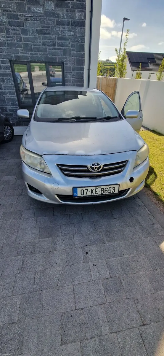 Toyota Corolla 2007 - Image 2