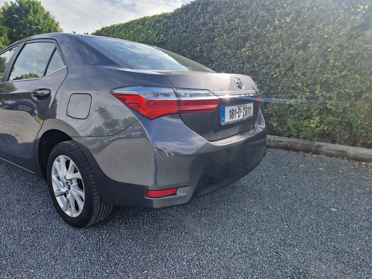 Toyota Corolla Luna PETROL 2018 - Image 3