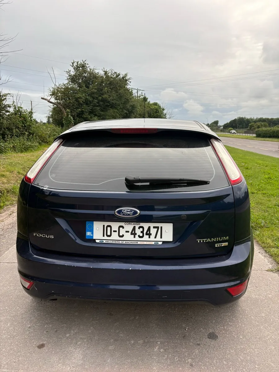 Ford Focus hatch 1.6 TDCI Titanium 2010 - Image 4