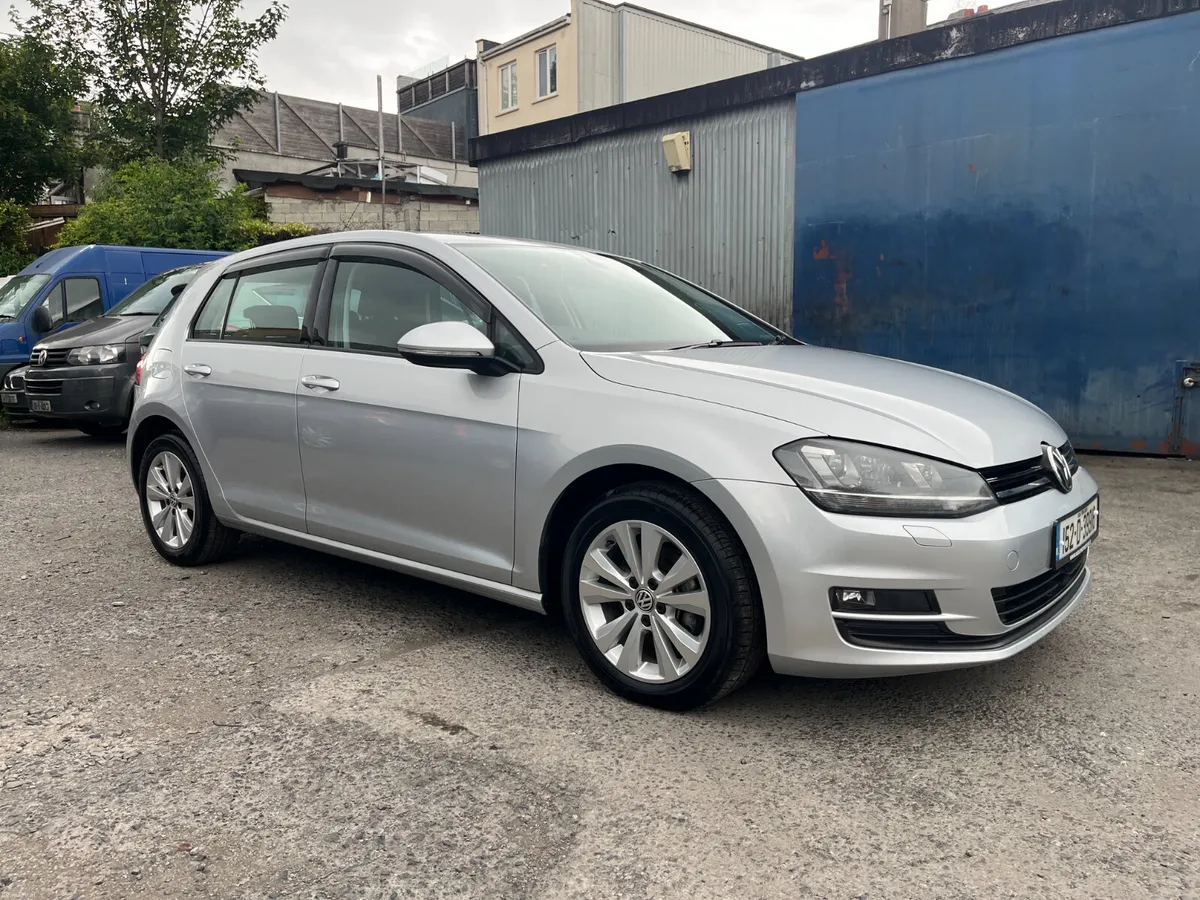 Volkswagen Golf 2015, COMFORTLINE, AUTOMATIC - Image 1
