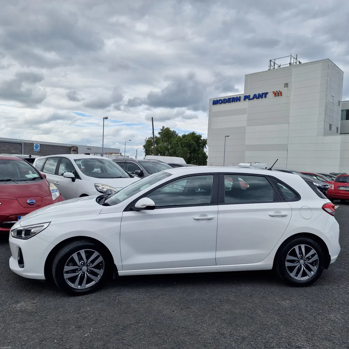 Hyundai i30 2017 1.6 Diesel Deluxe - Image 2