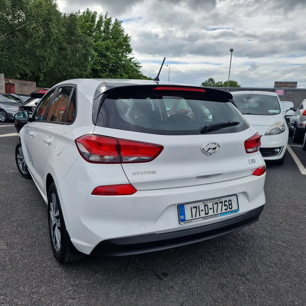 Hyundai i30 2017 1.6 Diesel Deluxe - Image 3