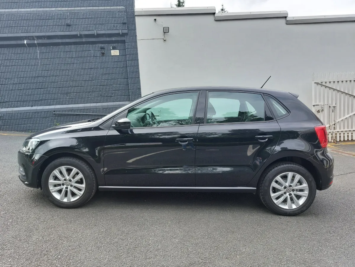Volkswagen Polo 2018 IRISH CAR TRENDLINE 1.0 60HP - Image 4