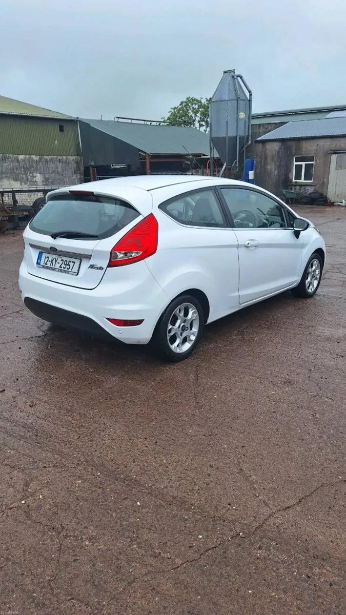 Ford Fiesta 1.2 Zetec - Image 3