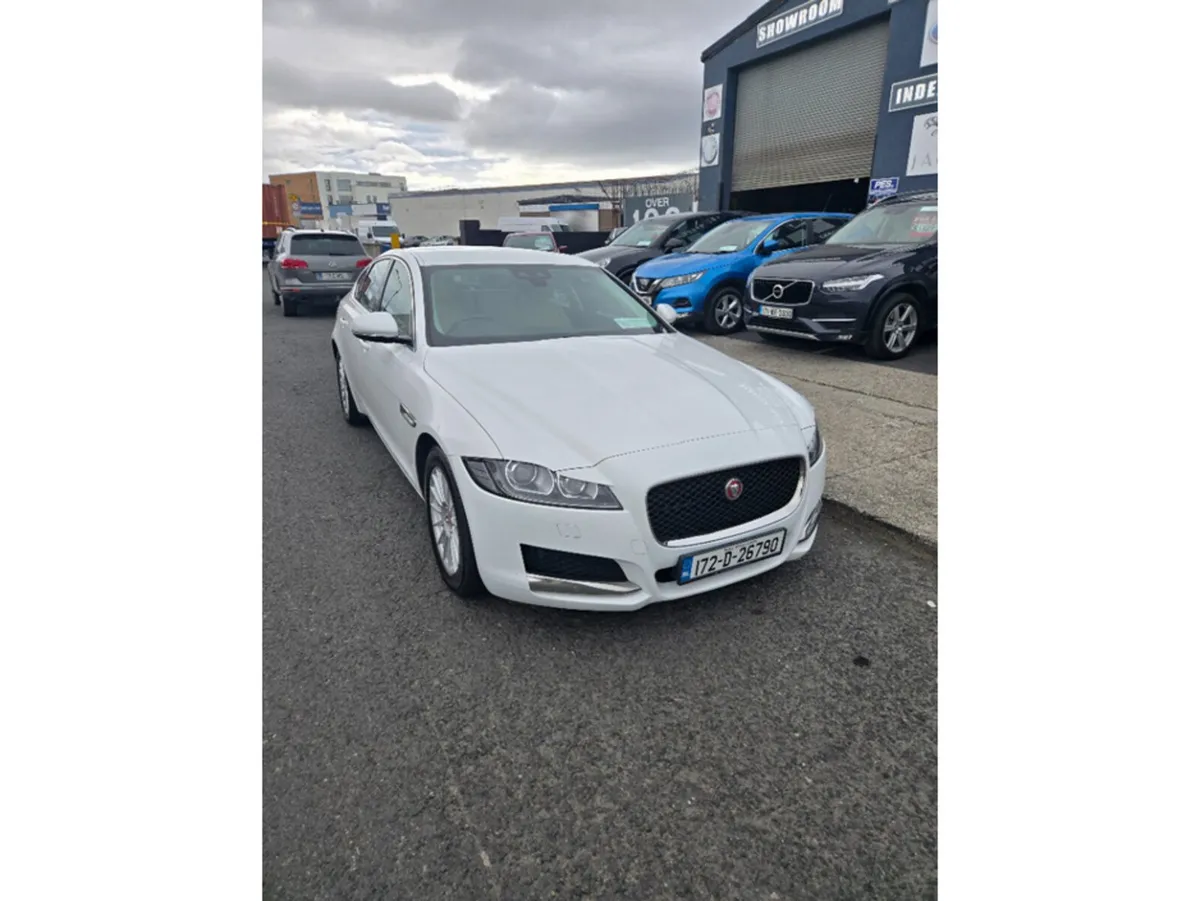 Jaguar XF 2.0 D PRESTIGE 180PS 4DR// RECENT TIMNG - Image 6