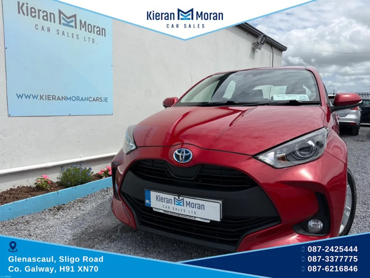 Toyota Yaris HYBRID LUNA AUTO 4DR - Image 2