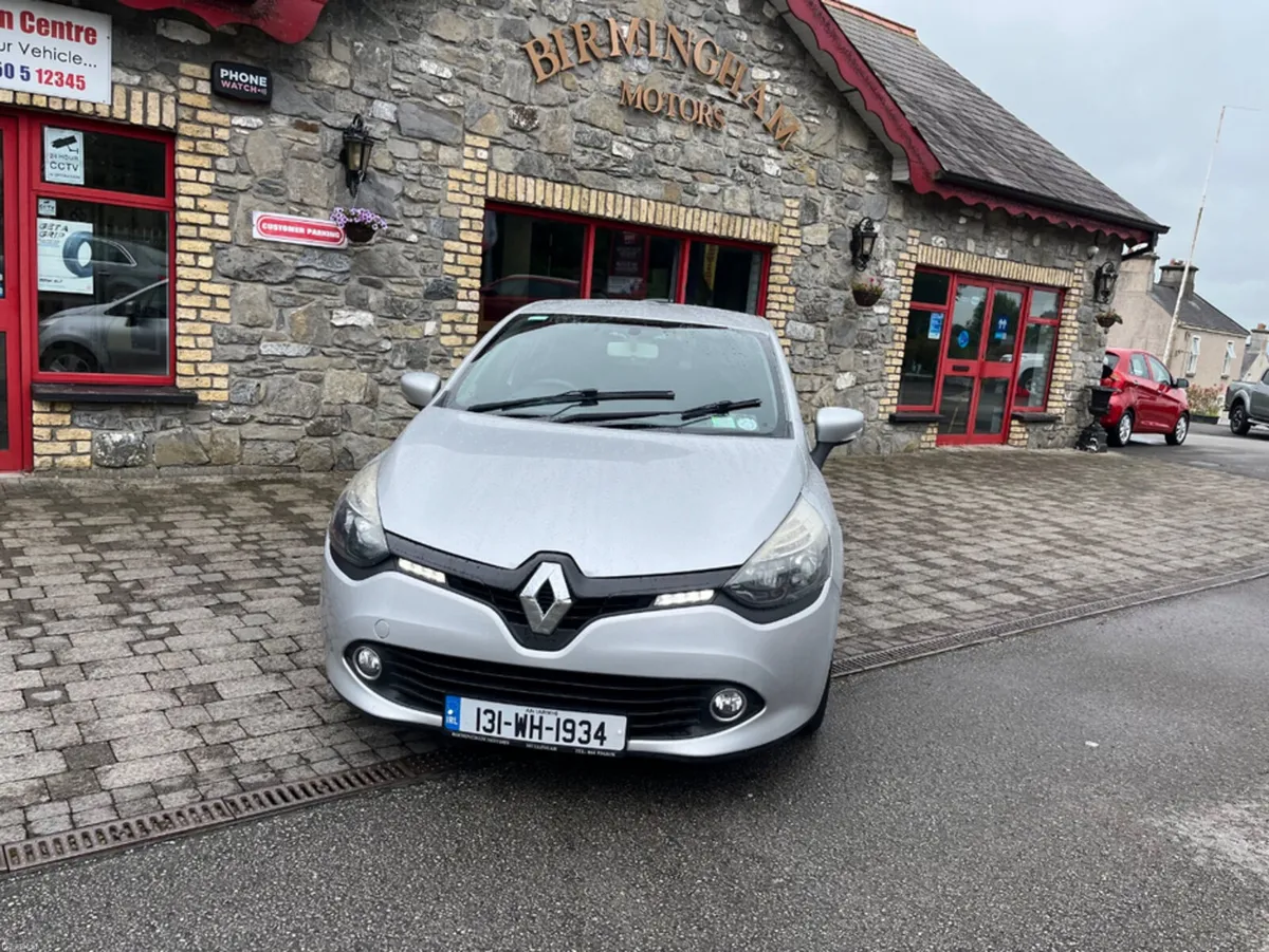 Renault Clio 1.2 EXPRESSION + 75BHP 5DR - Image 1