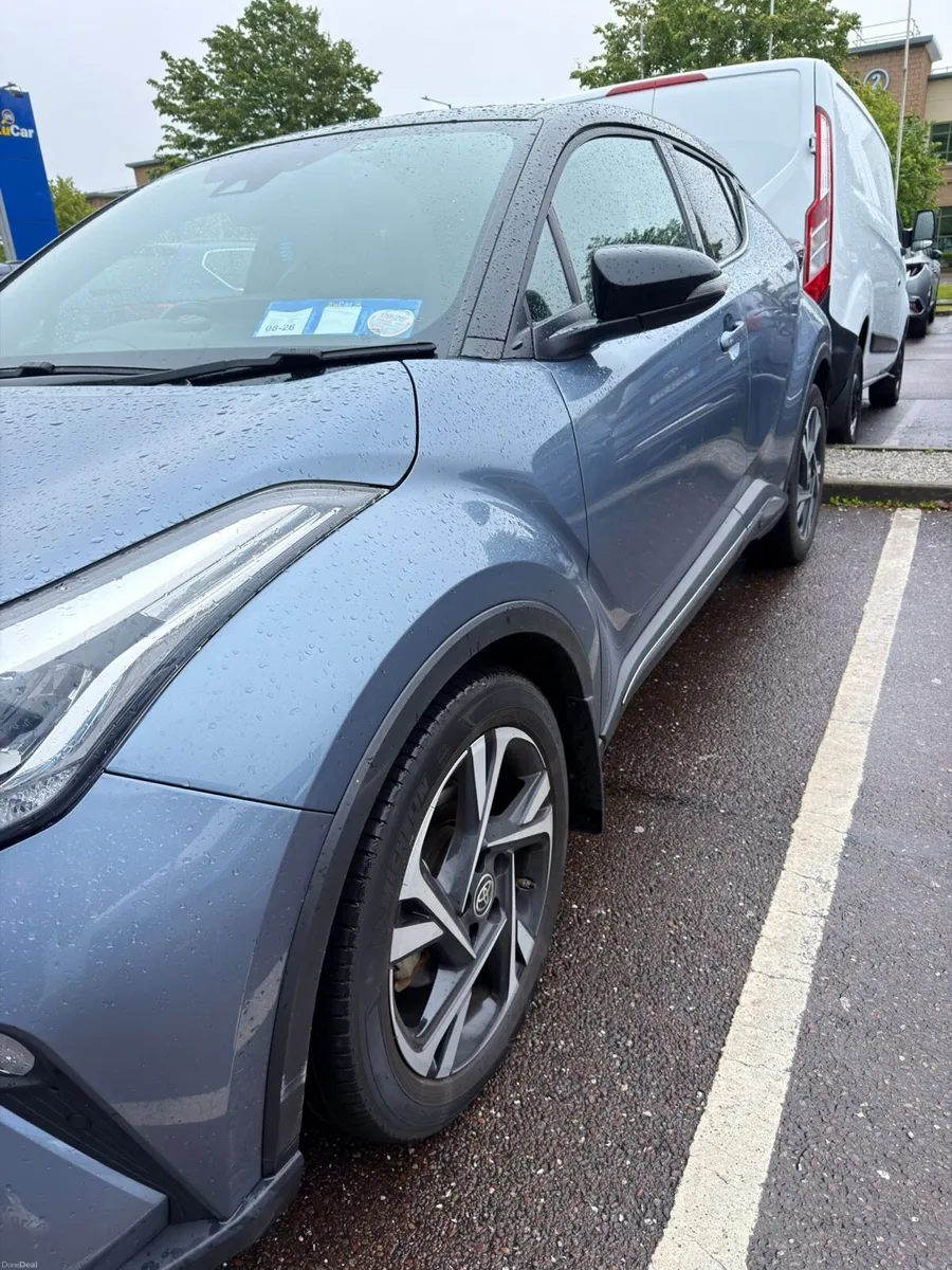 TOYOTA CHR - Image 2