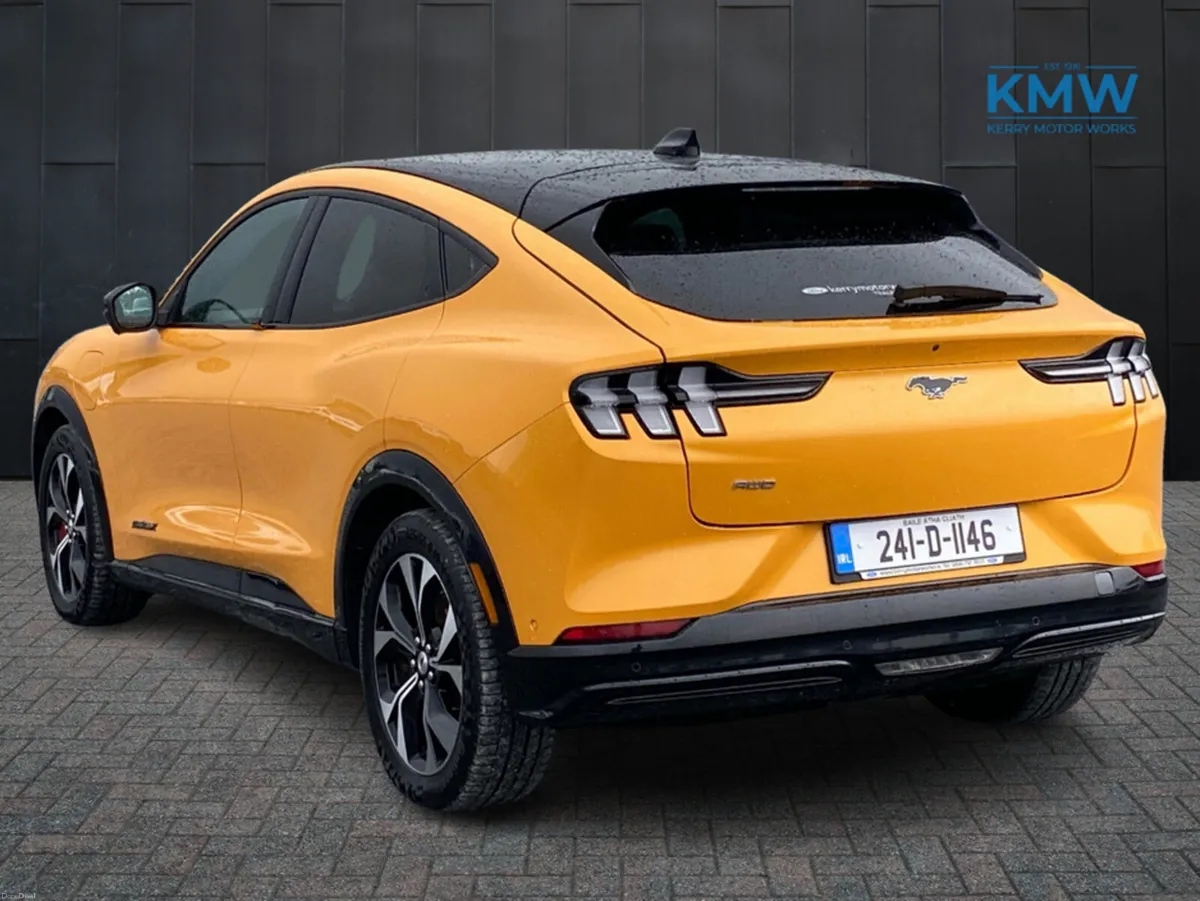 Ford Mustang Mach-E PREMIUM 5DR 88ER - Image 4
