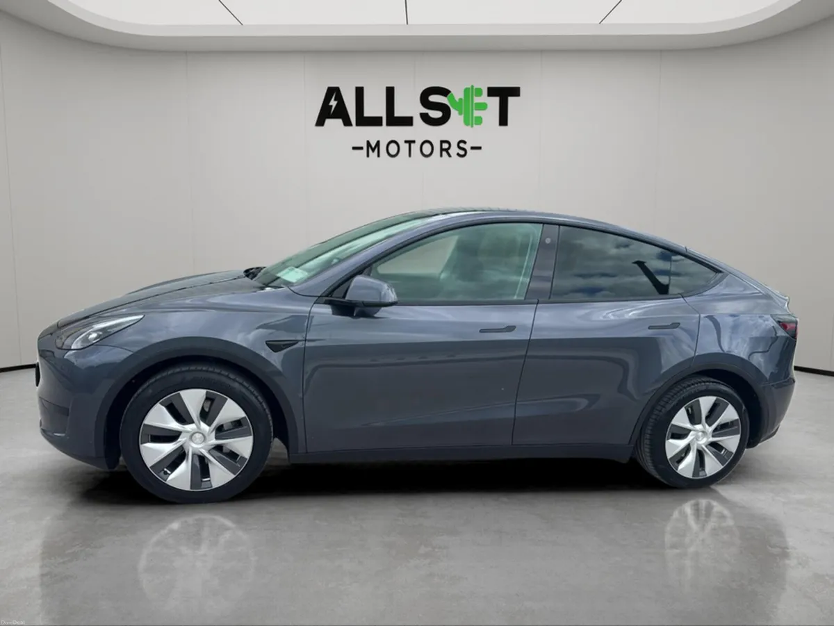 Tesla Model Y Y RWD BASE - Image 4