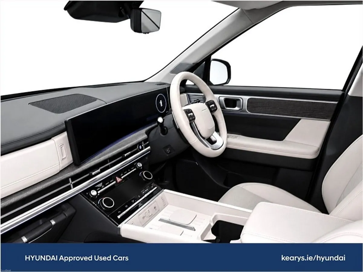 Hyundai Santa Fe PHEV 4WD Premium (Demo) - Image 5