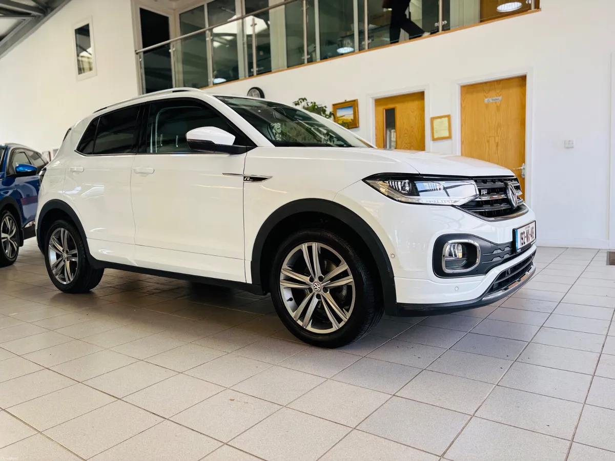 Volkswagen T-Cross RLINE - Image 3