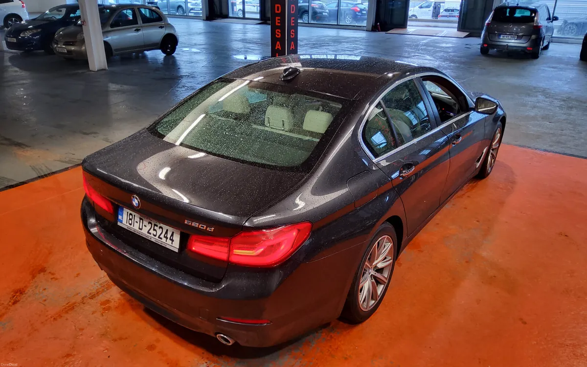 BMW 5-Series 2018 - Image 3