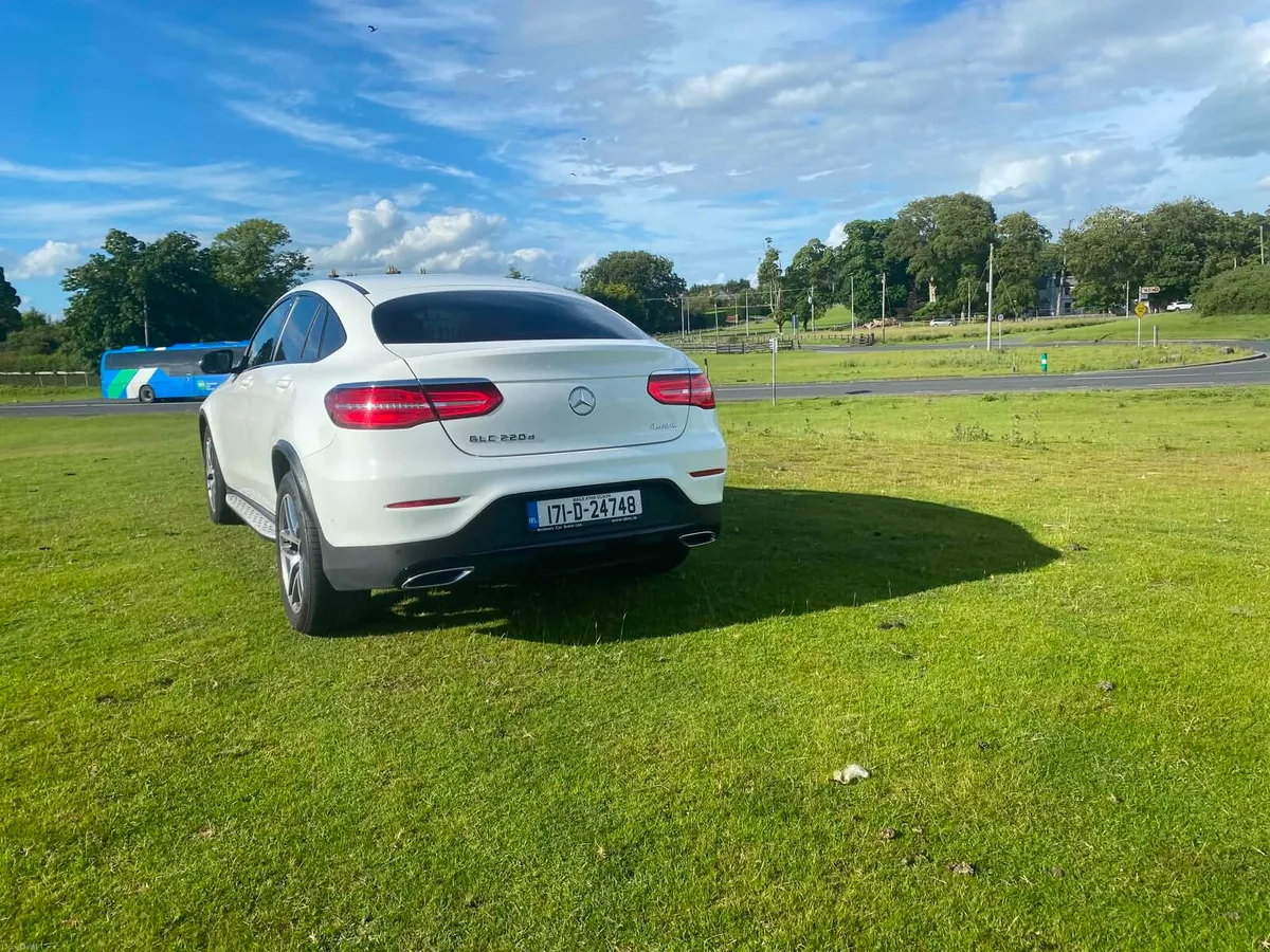 171 Mercedes benz glc 220 d coupe 4 matic amg spor - Image 4