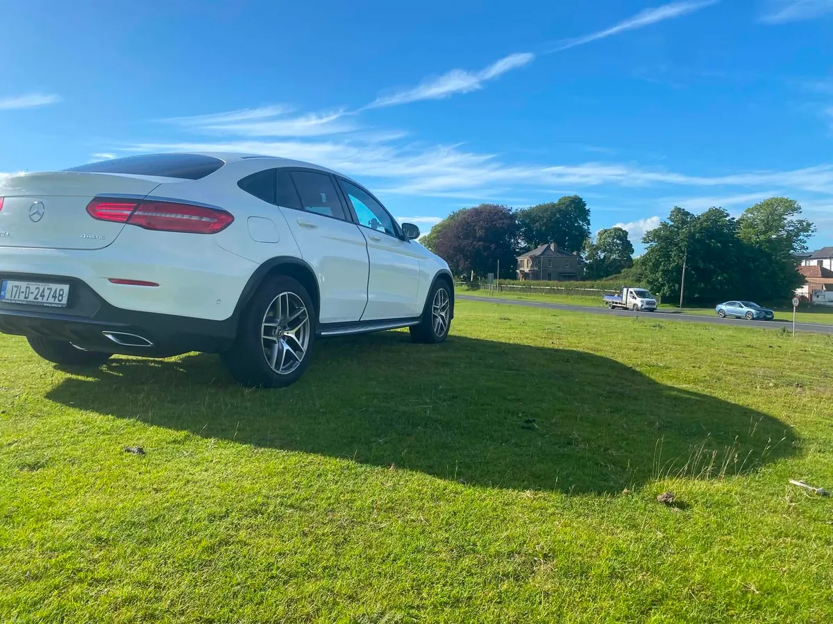 171 Mercedes benz glc 220 d coupe 4 matic amg spor - Image 6