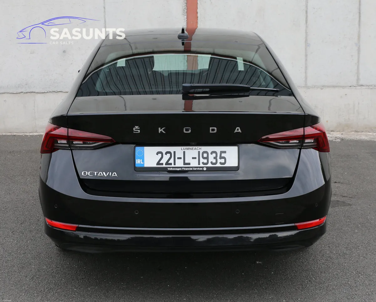 SKODA OCTAVIA AMBITION - Image 6