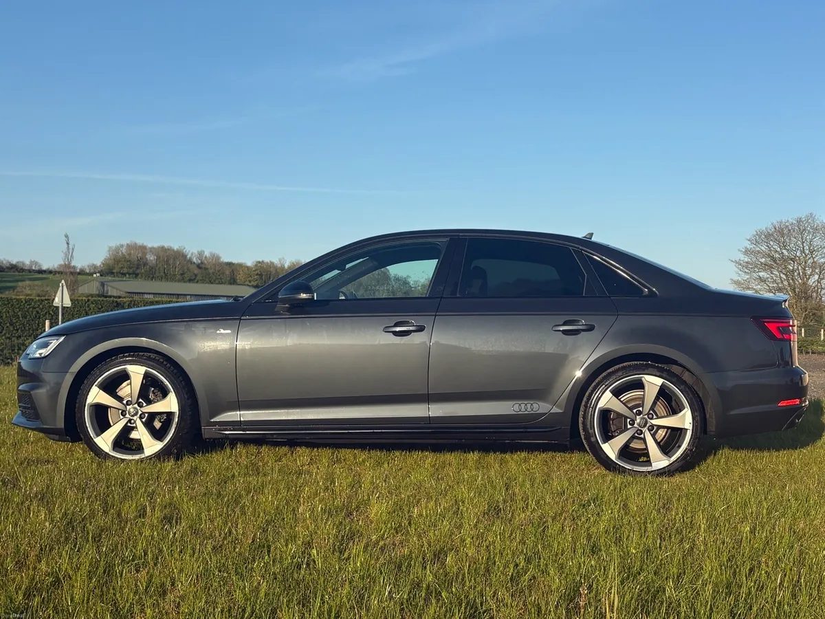 Audi A4 - Image 2