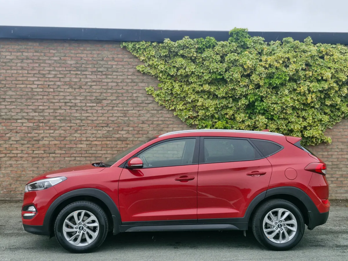 Hyundai Tucson EXECUTIVE - Image 4