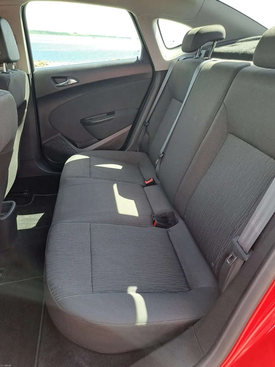 Opel Astra 2016 - Image 4