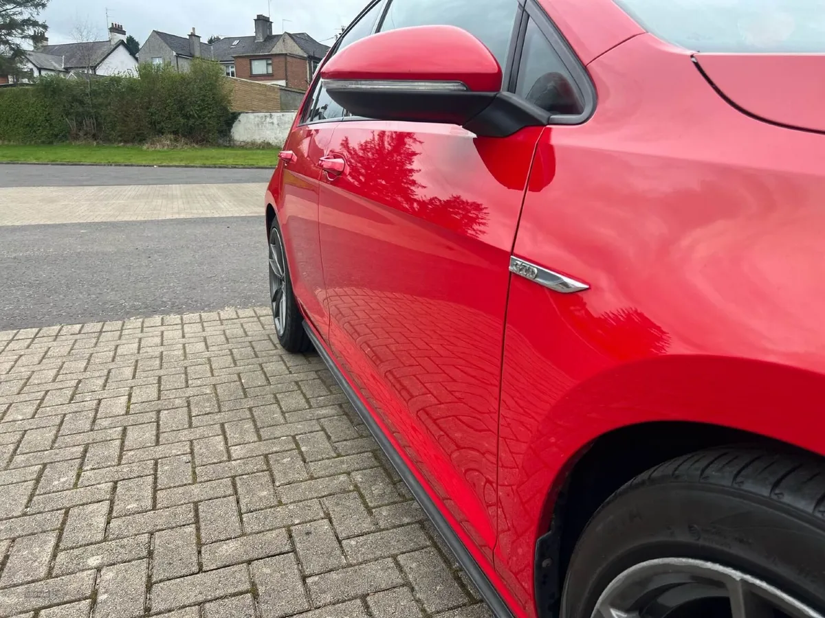 Volkswagen Golf  GTD 2016 - Image 4