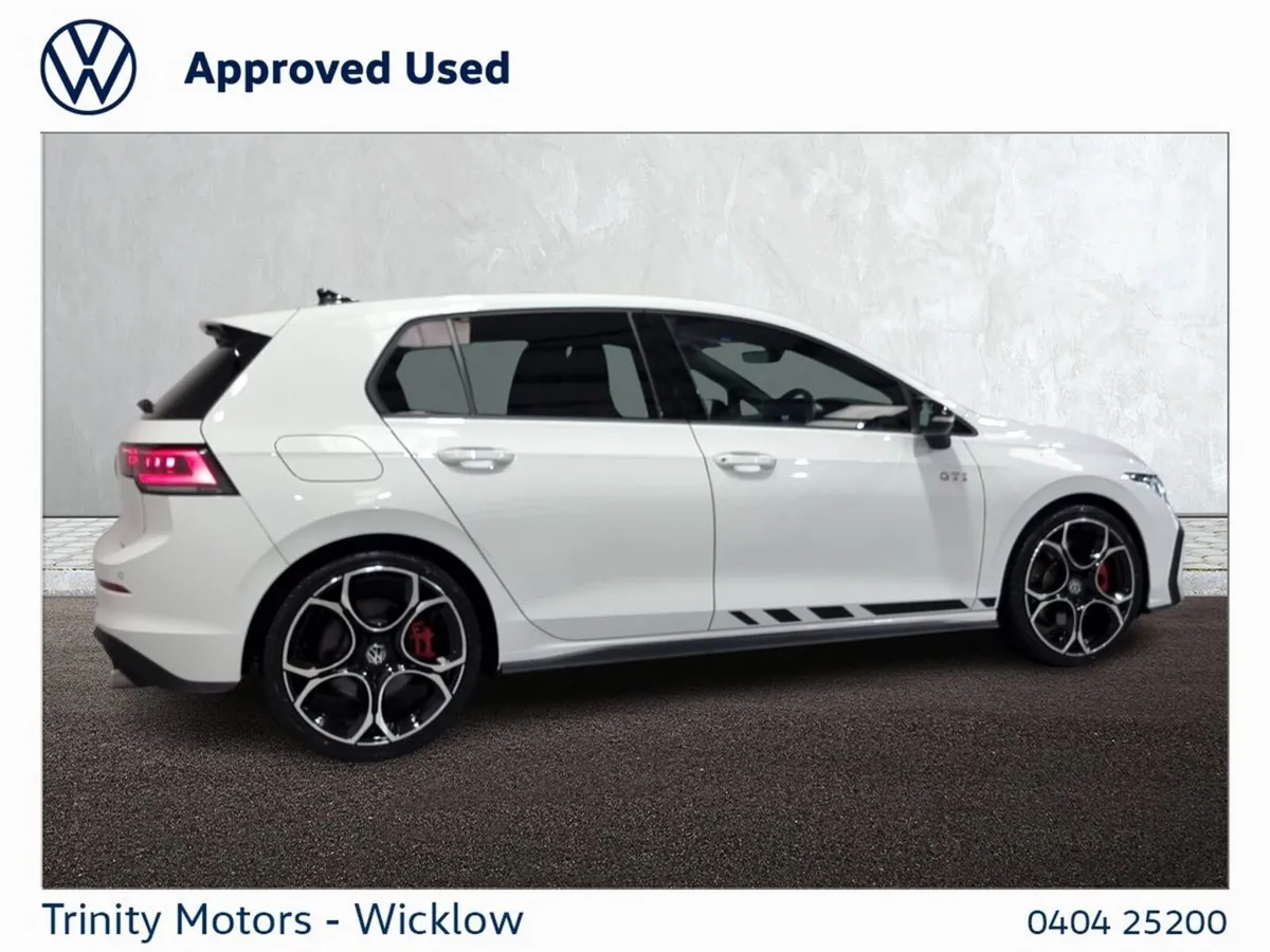 Volkswagen Golf  ** GTI ** NEW MODEL ** 265 BHP DS - Image 3