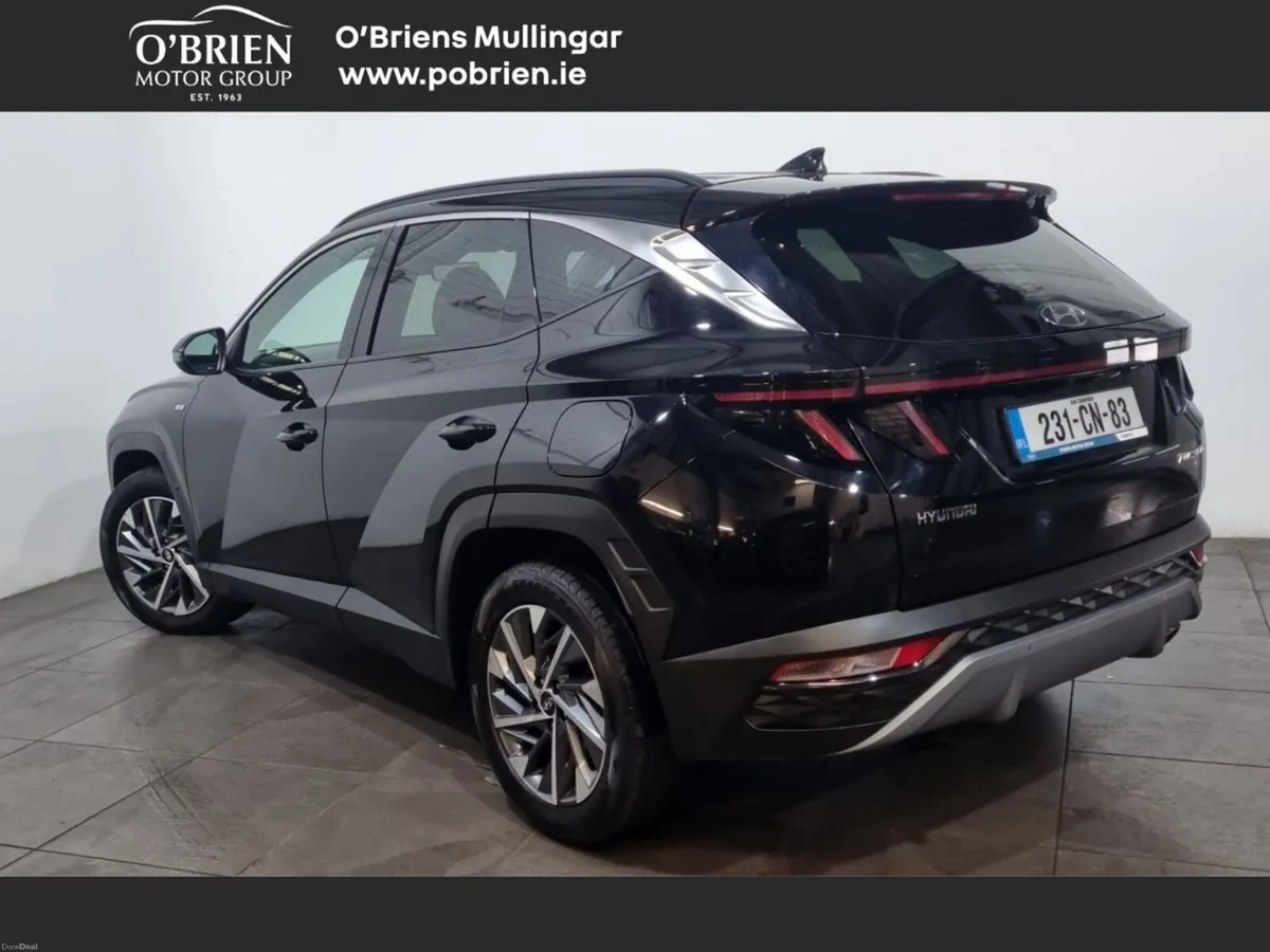 Hyundai Tucson 2WD Executive Plus MHEV Diesel Auto - Image 3