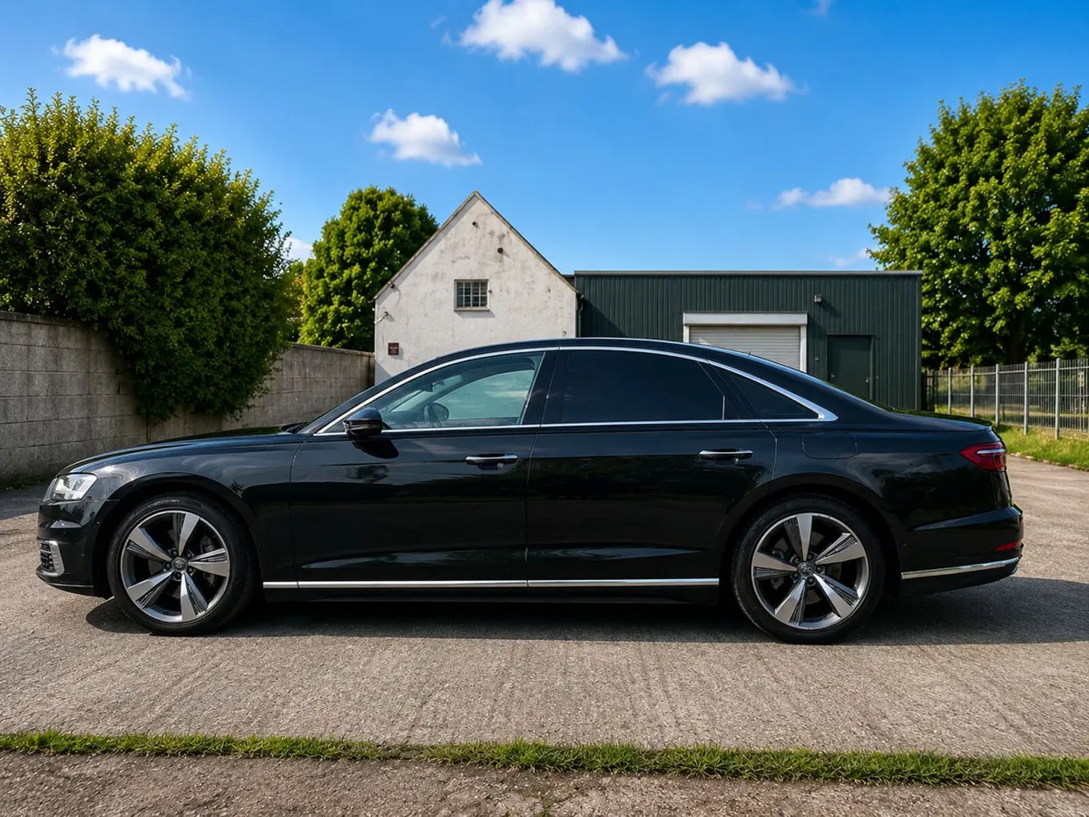 Audi A8 2021 - 60 TFSI-E Quattro - Image 4