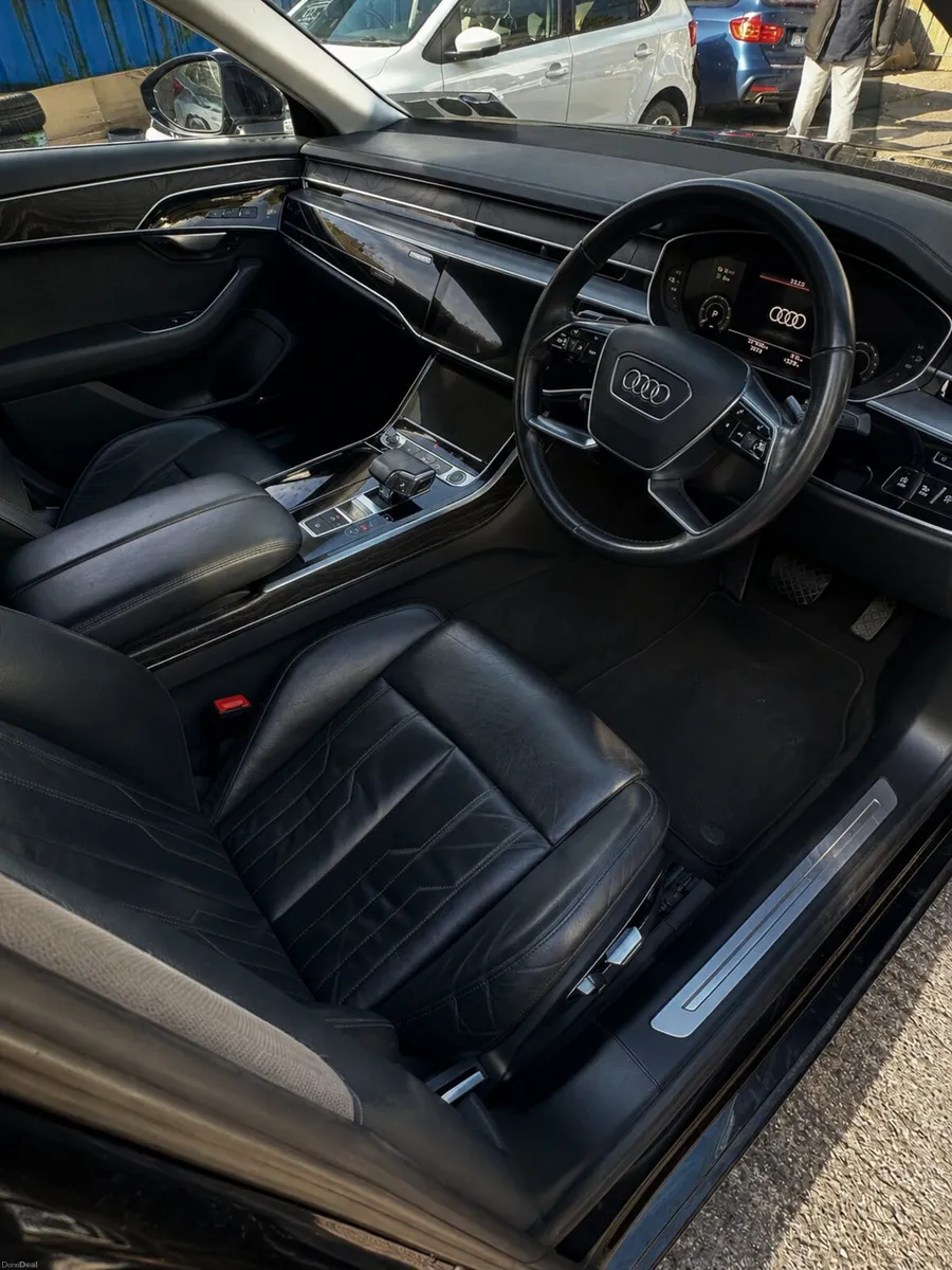 Audi A8 2021 - 60 TFSI-E Quattro - Image 6