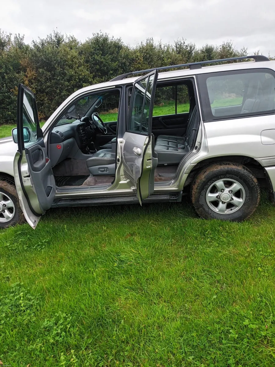 Toyota Landcruiser Amazon - Image 6