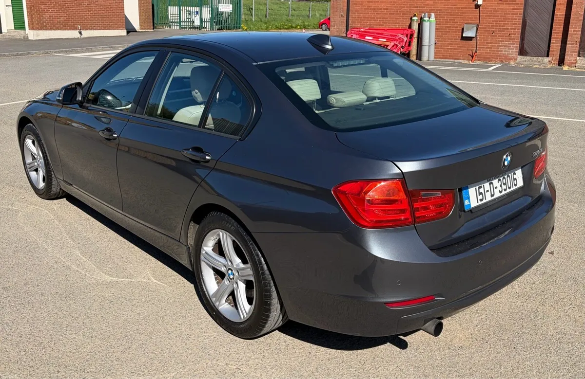 BMW 316i - Image 4