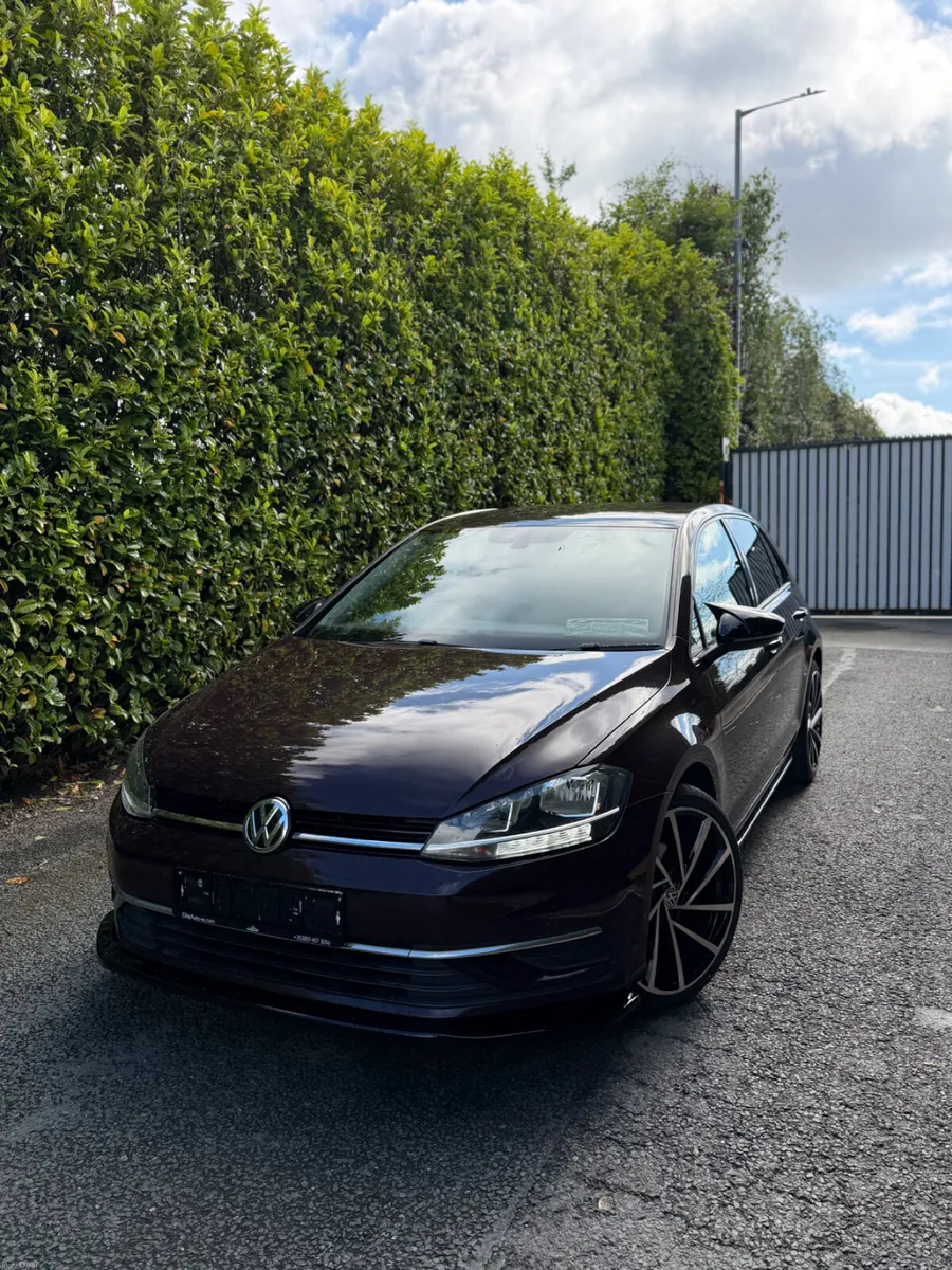 2017 VOLKSWAGEN GOLF 1.6 TDI - Image 3