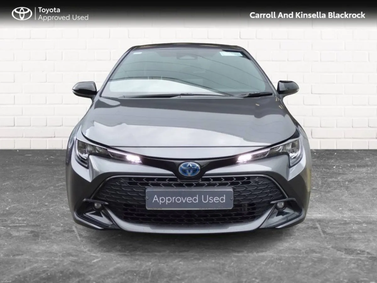 Toyota Corolla Hybrid Luna HB - Image 5