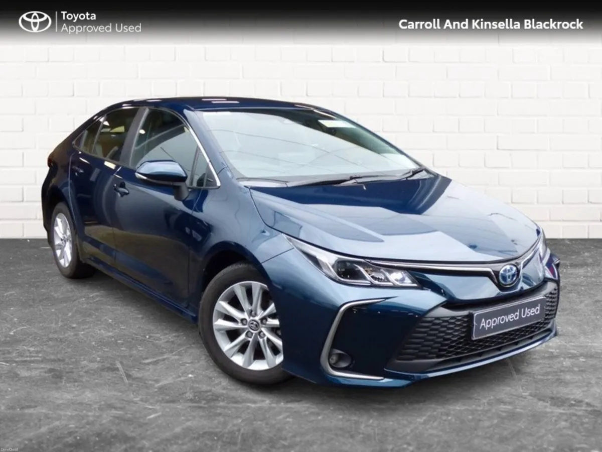 Toyota Corolla Hybrid Luna Saloon - Image 1
