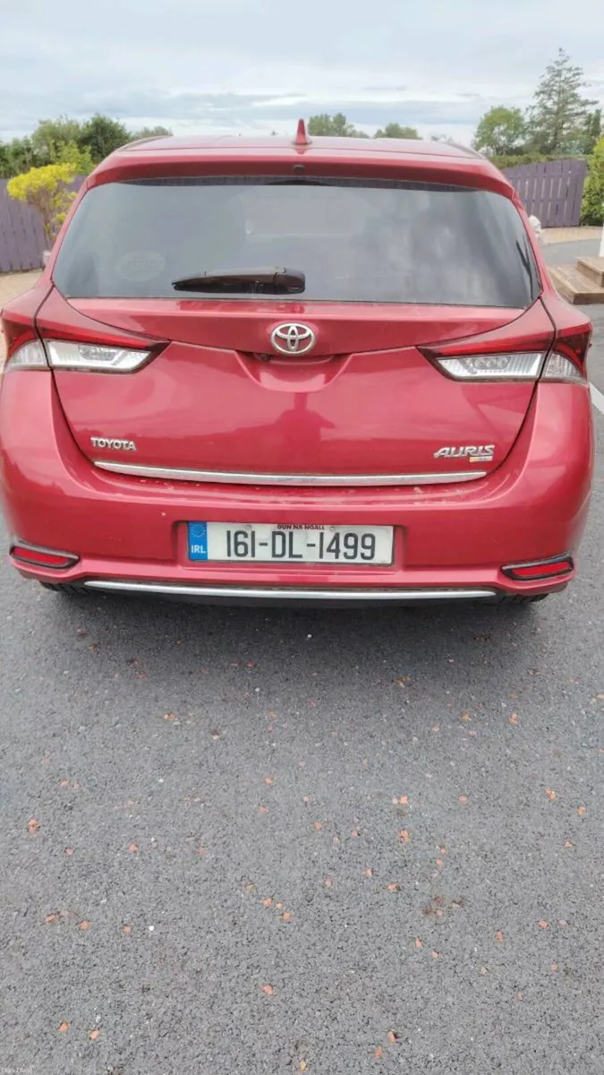 Toyota auris - Image 3
