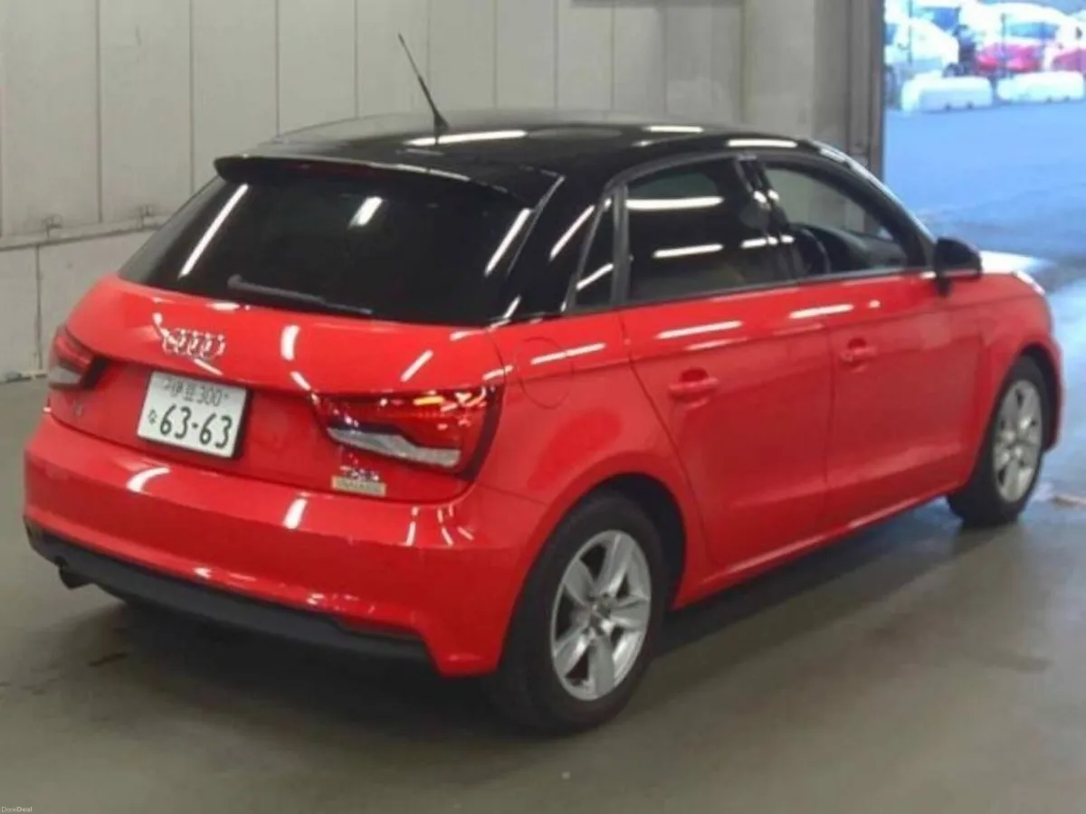 Audi A1 1.0 AUTOMATIC - RED/BLACK TWO TONE - FACTO - Image 2