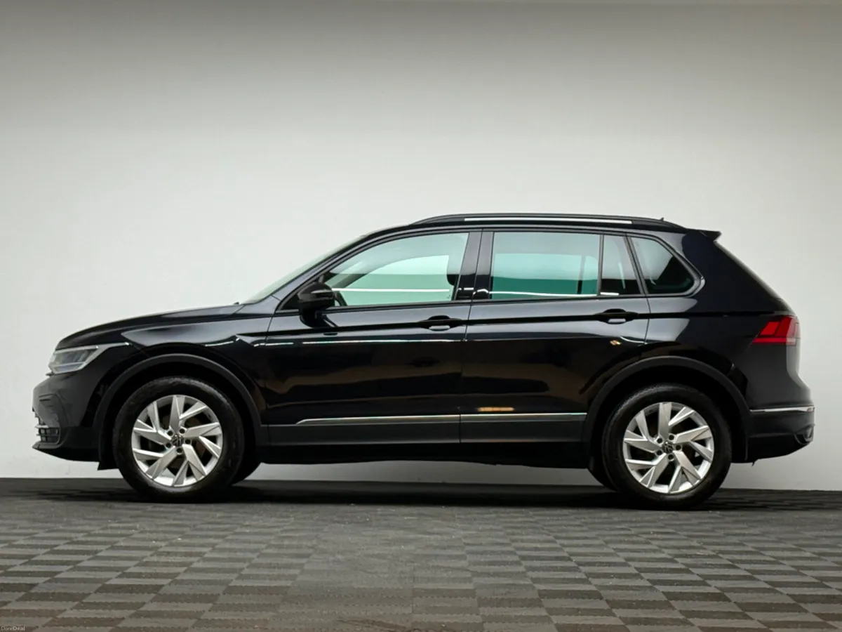 Volkswagen Tiguan LIFE 2.0 TDI 122HP - Image 4