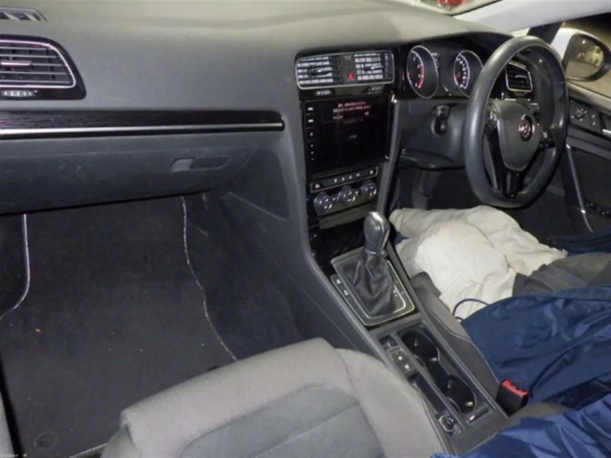 Volkswagen Golf 1.4 TSI HIGH LINE AUTOMATIC - FACT - Image 3