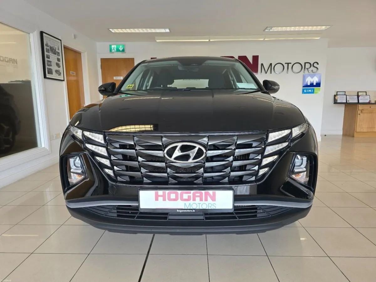 Hyundai Tucson Comfort Plus PHEV Automatic - Image 2