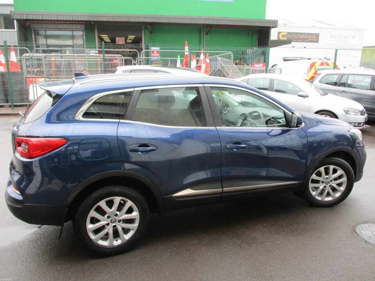 Renault Kadjar ICONIC 1.5 DCI  2019 - Image 4