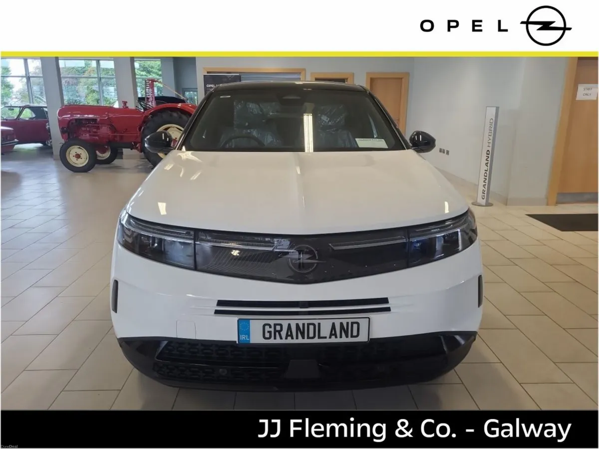 Opel Grandland GS Hybrid  1.2 136hp automatic - Image 2