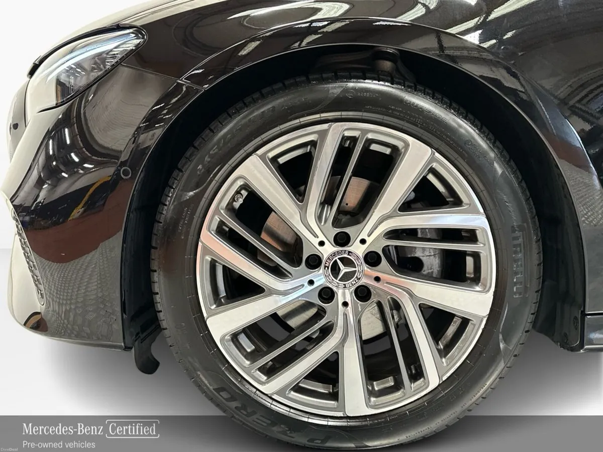 Mercedes-Benz E-Class E220 D Avantgarde + MHEV - Image 5