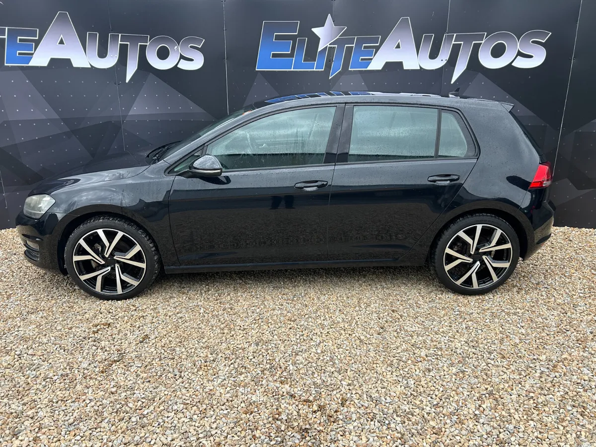 2015 Volkswagen Golf Highline Black - Image 3
