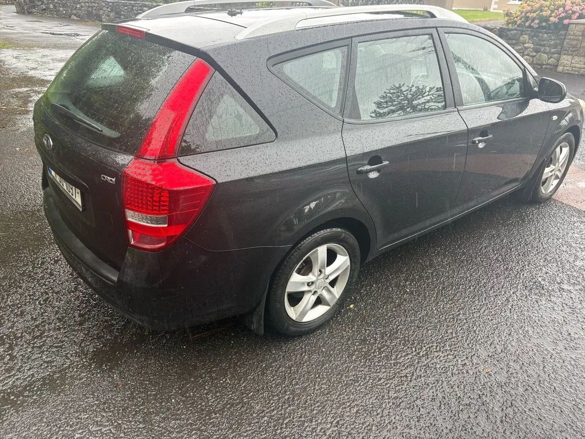 2011 Kia Ceed 1.6. Diesel Estate - Image 4
