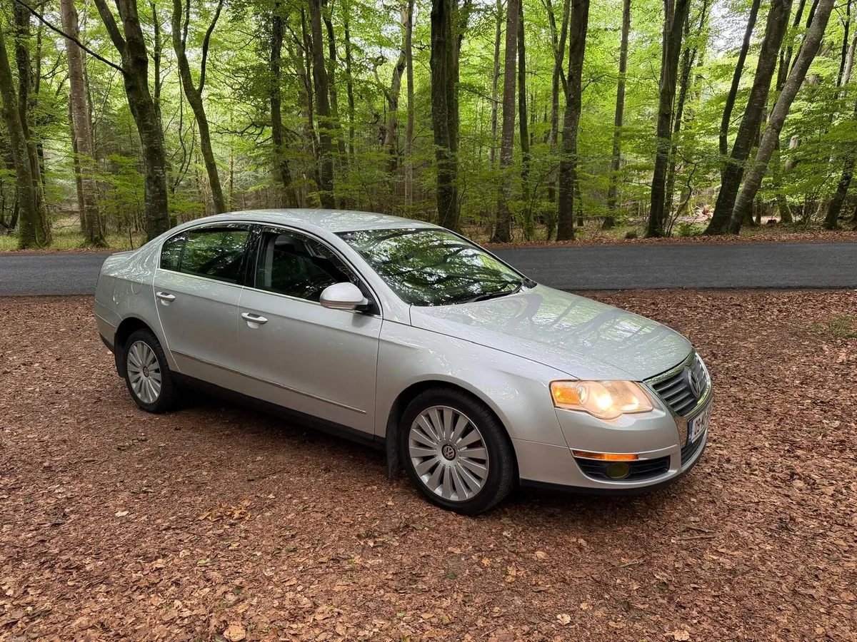 09 VOLKSWAGON PASSAT , 2.0 TDI HIGHLINE 6 SPEED - Image 3