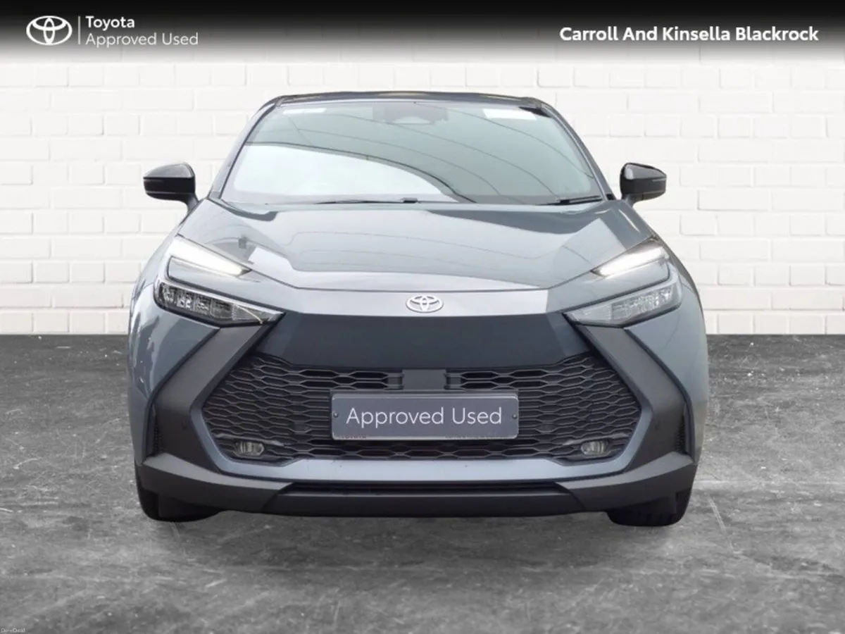 Toyota C-HR Hybrid Sport - Image 5