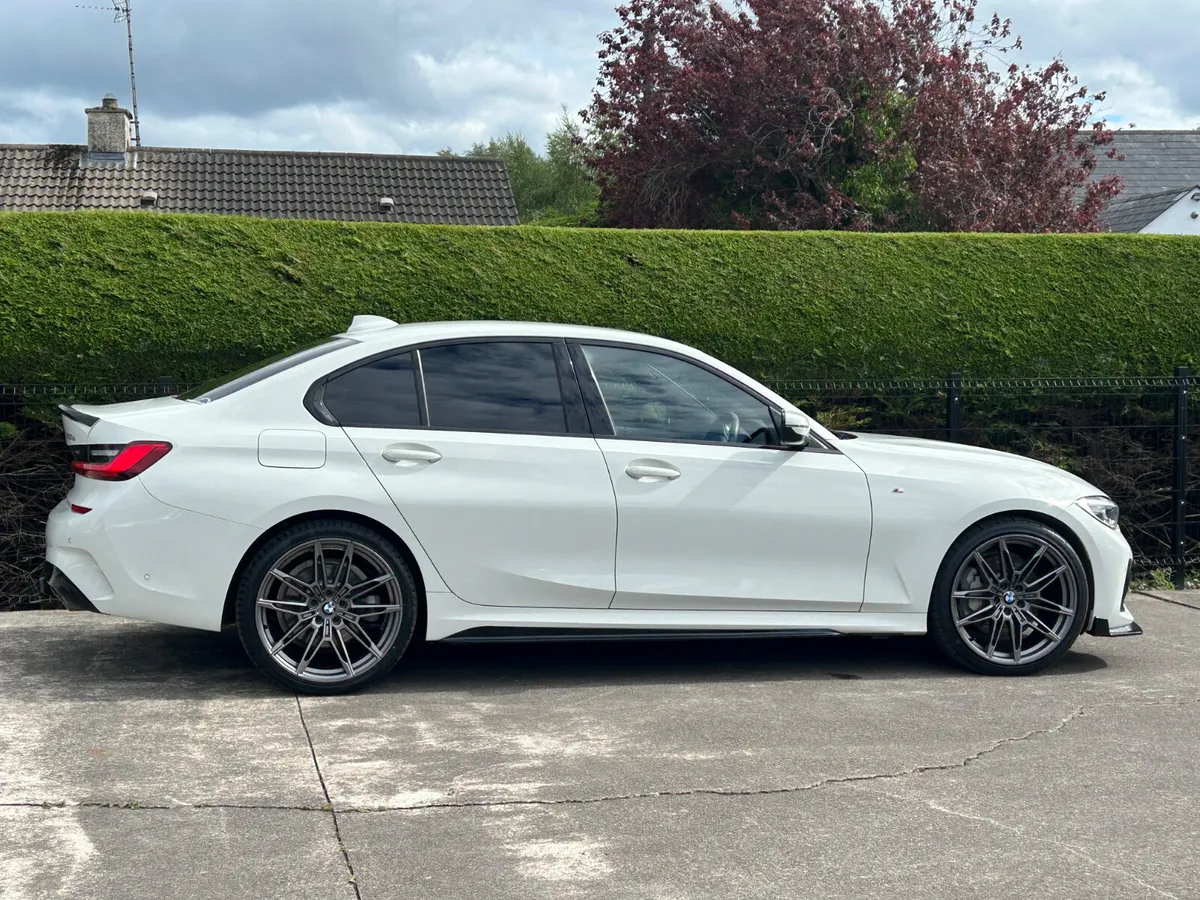 BMW 330E Msport  Auto 20" Alloys  £22995 inc Vrt - Image 5
