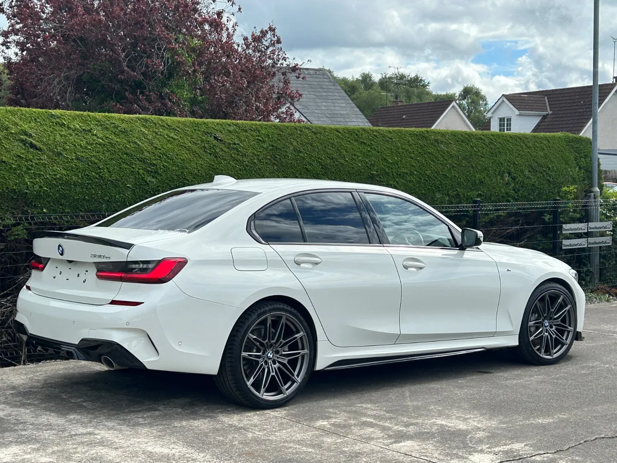 BMW 330E Msport  Auto 20" Alloys  £22995 inc Vrt - Image 6