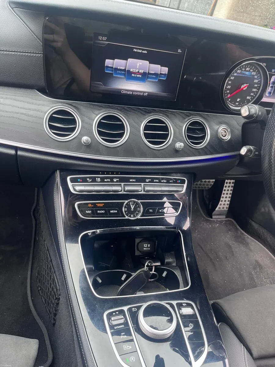 Mercedes-Benz E-Class 2017 - Image 6